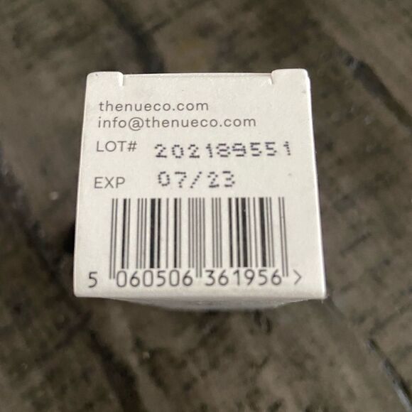 NWT defense serum drops  - Picture 4 of 5